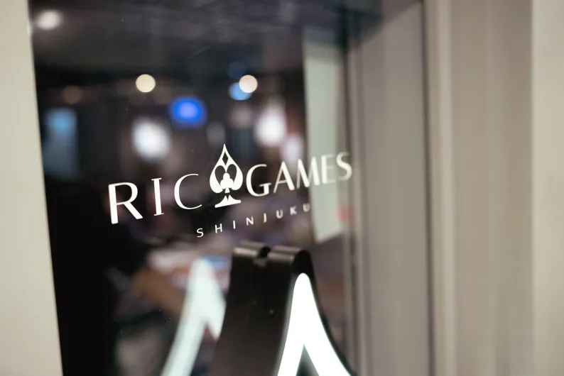 RIC GAMES の店内